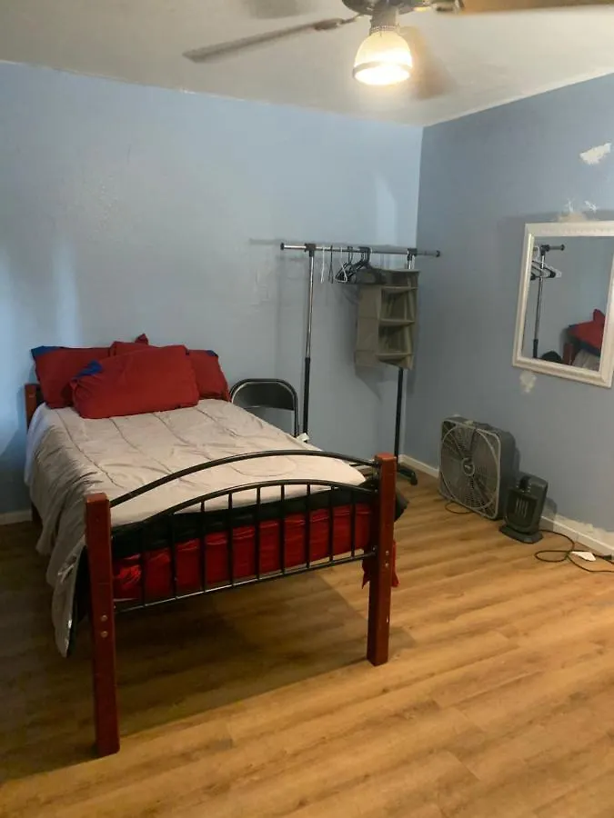 S&B B&B Long Beach